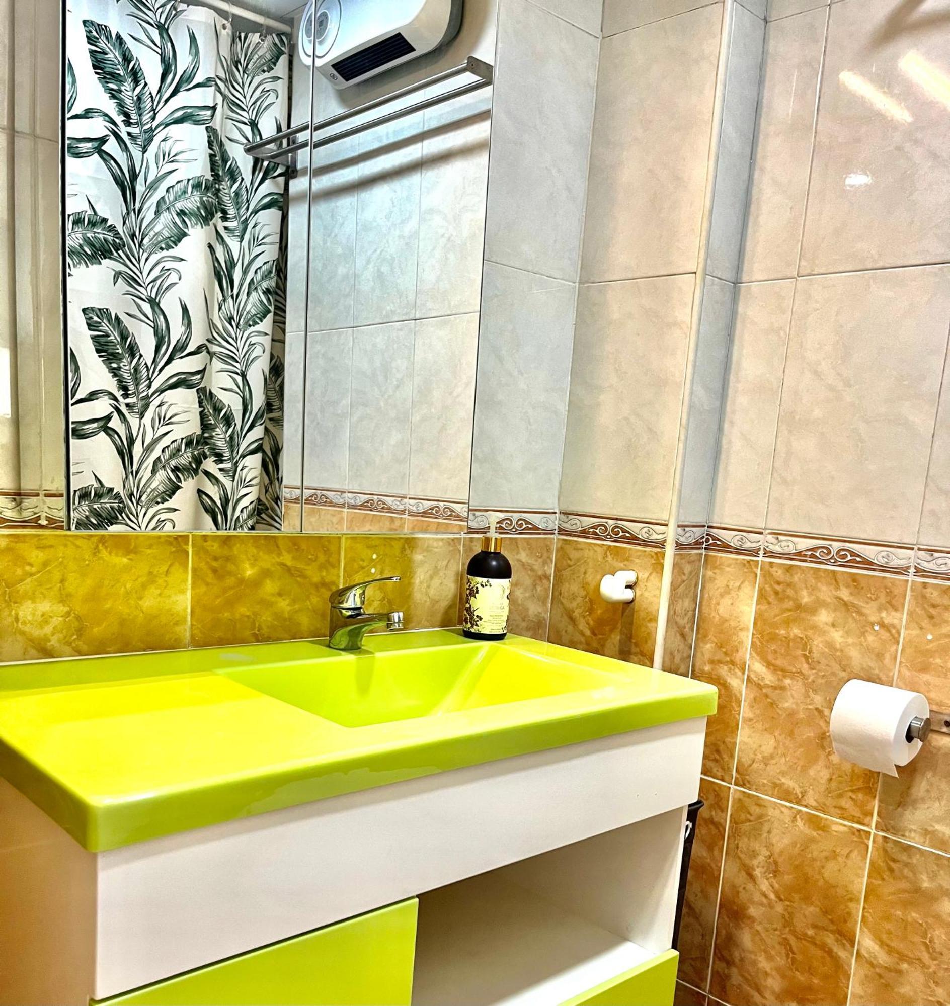 סביליה Triana In Hotel 24H מראה חיצוני תמונה